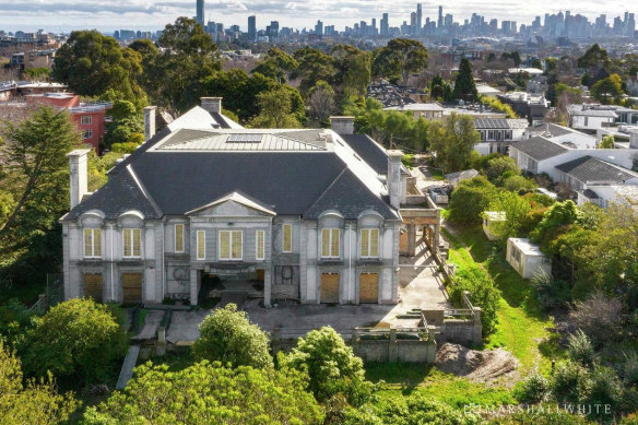 The Toorak mansion Edward Craven bought for $80 million in 2022. 